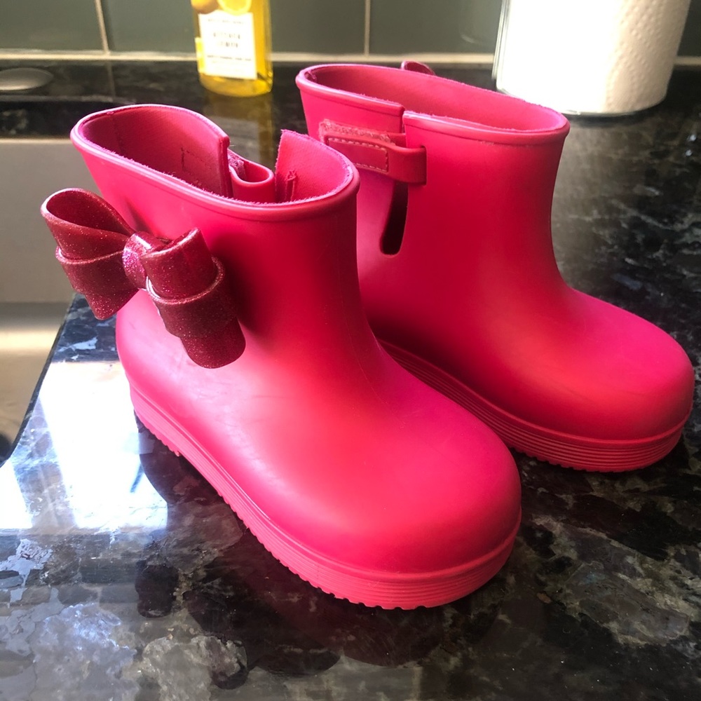 Mini Melissa boots